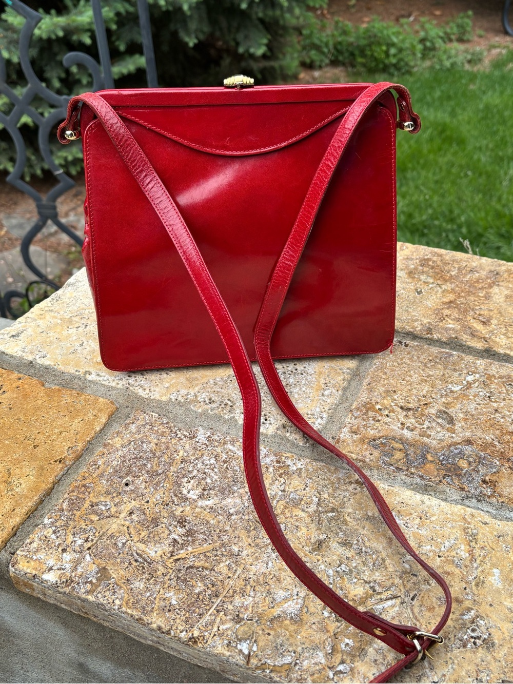 Vintage Carla Marchi solid red Italian leather crossbody purse bag